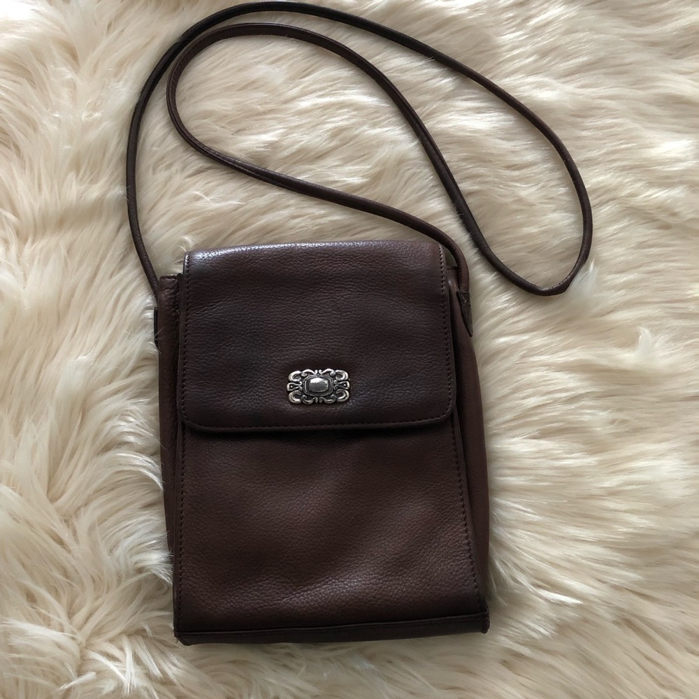 Fossil brown leather flap crossbody purse silver tone accent snap closure
